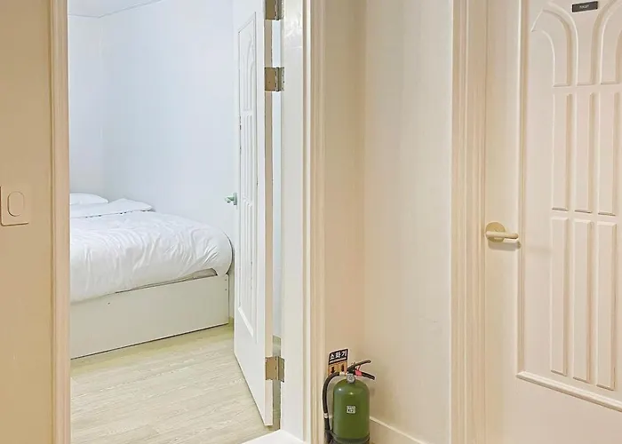 Apartamento Macaron Up To 6 People Mangwon Market Hongdae Hanriver Concert 2r3b 2f Kpop Seúl